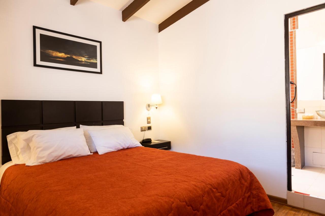 Hostal & Apartments El Triunfo Cuzco Buitenkant foto