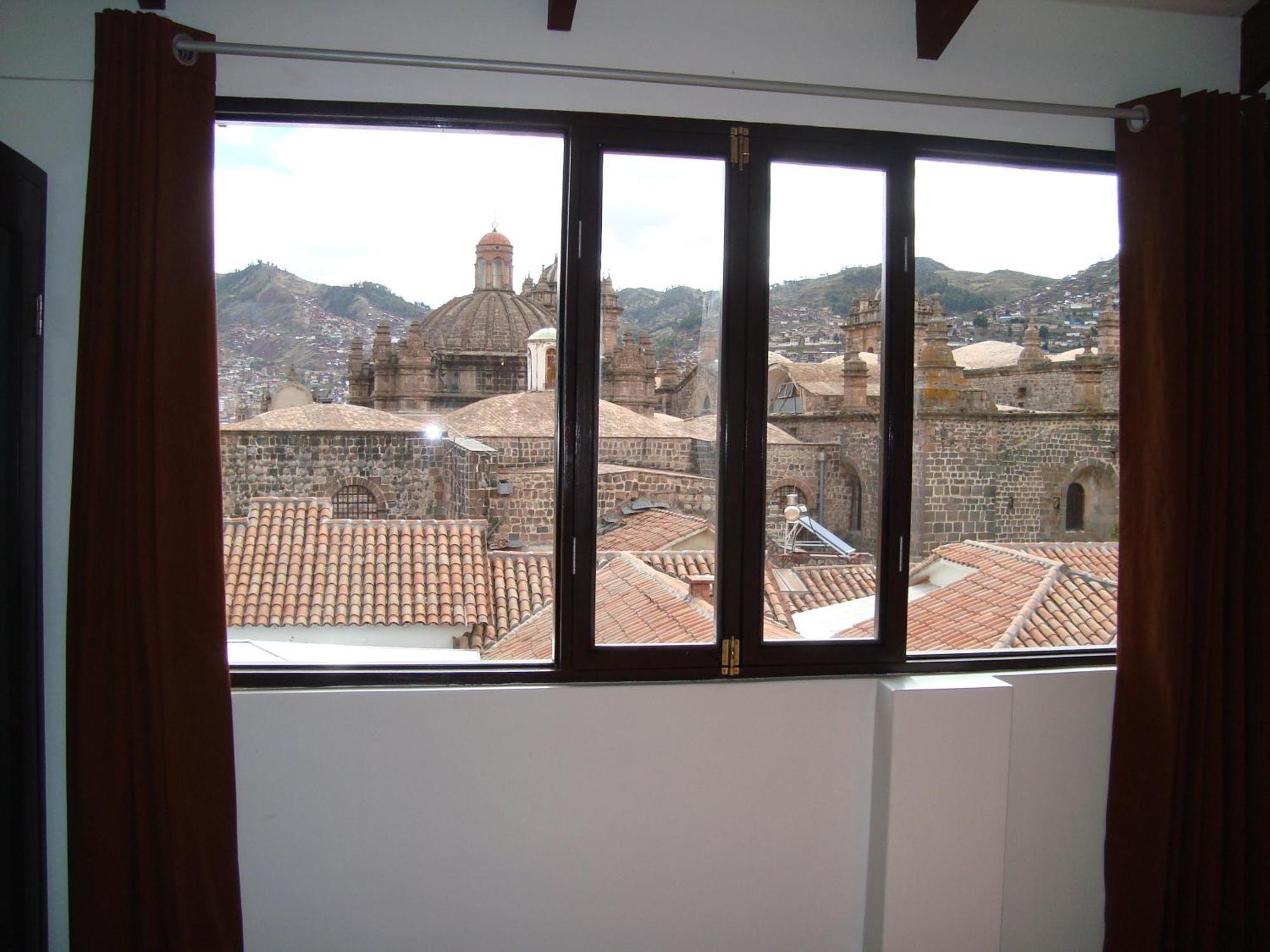Hostal & Apartments El Triunfo Cuzco Buitenkant foto