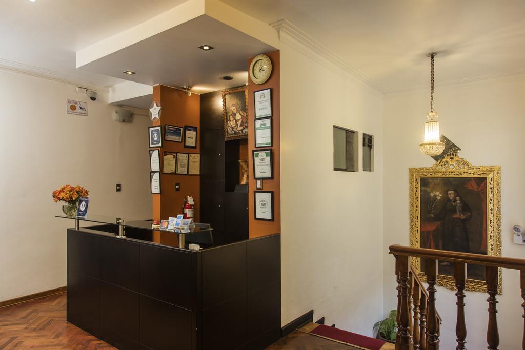 Hostal & Apartments El Triunfo Cuzco Buitenkant foto